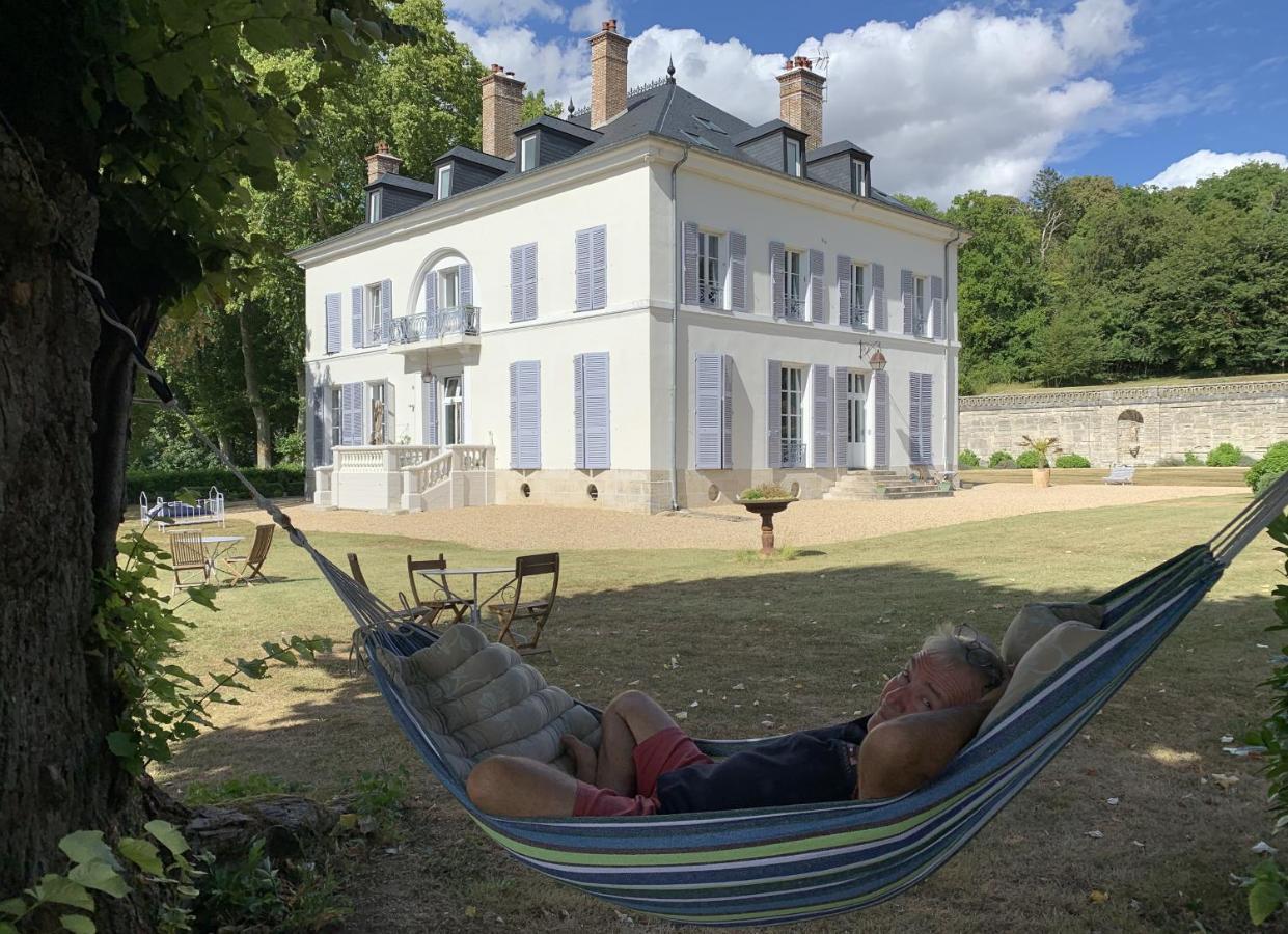La Grande Maison Seine-Port Luaran gambar